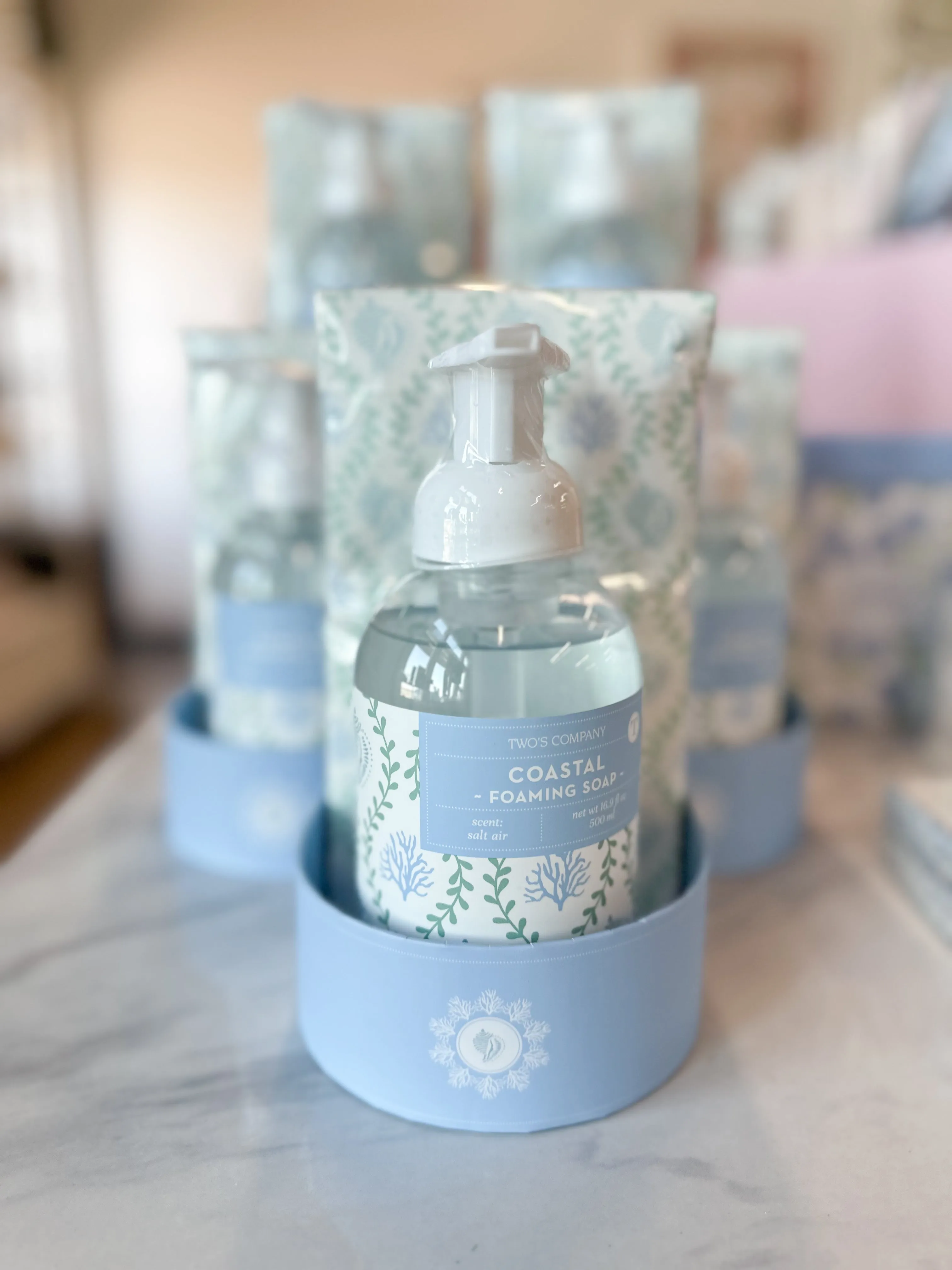 Bath/Body Foaming Soap W/ Guest Towel